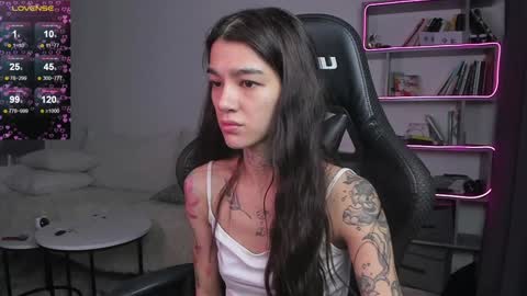 Snapshot of vinkitinkii chatting on 01/27/25, 07:14 vinkitinkii online show from 01/27/25, 07:14