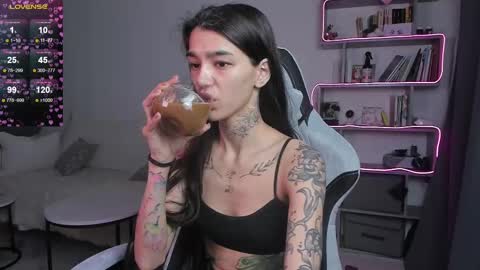 Snapshot of vinkitinkii chatting on 03/07/25, 06:24 vinkitinkii online show from 03/07/25, 06:24