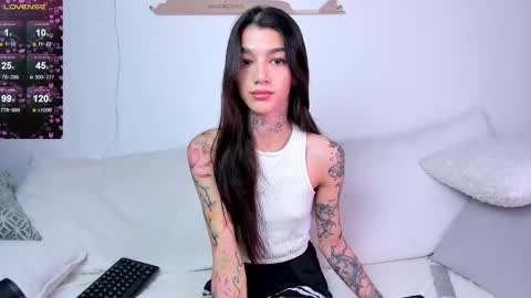 Snapshot of vinkitinkii chatting on 09/10/25, 06:57 vinkitinkii online show from 09/10/25, 06:57