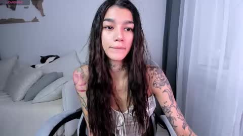 Snapshot of vinkitinkii chatting on 09/24/25, 08:28 vinkitinkii online show from 09/24/25, 08:28