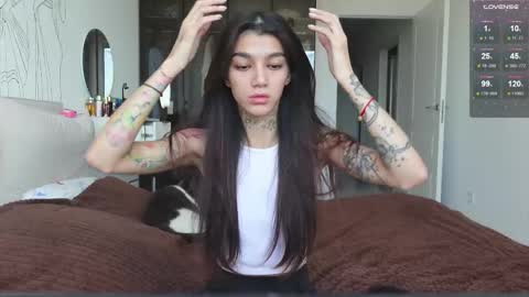 Snapshot of vinkitinkii chatting on 10/09/25, 07:06 vinkitinkii online show from 10/09/25, 07:06