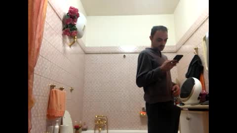 Zenith online show from 10/21/25, 12:39