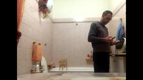 Zenith online show from 11/10/25, 11:59