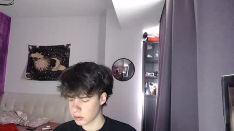 Snapshot of vinnie_06 chatting on 03/12/25, 10:59 vinnie online show from 03/12/25, 10:59