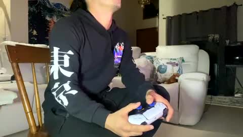 Snapshot of vinsmoke_sanji2020 chatting on 01/04/25, 12:48 Sanji online show from 01/04/25, 12:48