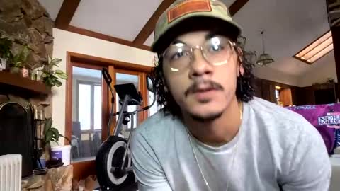 Snapshot of vinsmoke_sanji2020 chatting on 02/06/25, 03:31 Sanji online show from 02/06/25, 03:31