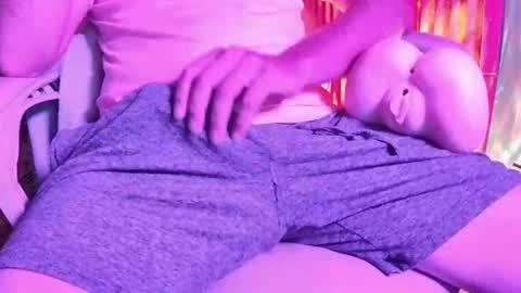 Snapshot of vinvan chatting on 09/29/25, 10:14 Clint online show from 09/29/25, 10:14