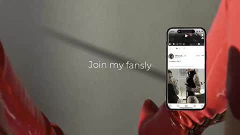 Diva Silvia online show from 11/24/25, 05:45