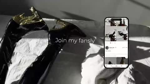 Diva Silvia online show from 11/26/25, 05:25