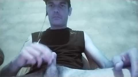 Snapshot of vinysexy chatting on 12/17/25, 07:47 vinysexy online show from 12/17/25, 07:47