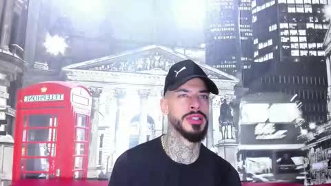 Snapshot of vinzenzrizzo chatting on 09/29/25, 03:50 ---Vinzen--- online show from 09/29/25, 03:50