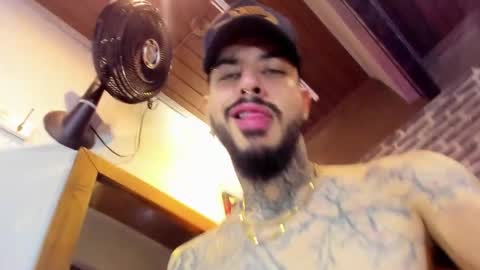 Snapshot of vinzenzrizzo chatting on 12/03/25, 04:53 ---Vinzen--- online show from 12/03/25, 04:53