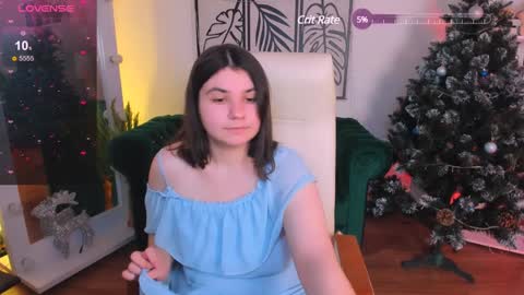 Snapshot of viola__shy chatting on 01/10/25, 12:17 Viola online show from 01/10/25, 12:17