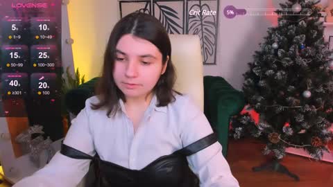 Snapshot of viola__shy chatting on 01/11/25, 09:57 Viola online show from 01/11/25, 09:57