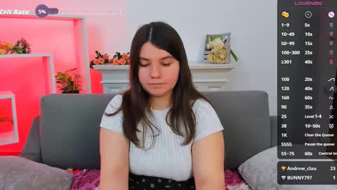 Snapshot of viola__shy chatting on 09/29/25, 10:25 Viola online show from 09/29/25, 10:25