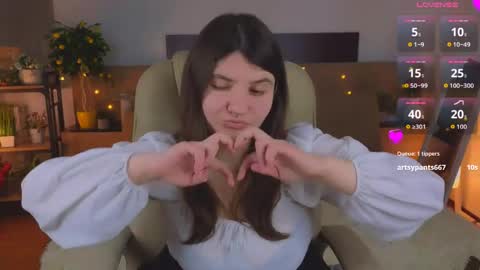 Viola online show from 04/16/26, 10:01