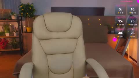 Viola online show from 05/27/26, 01:57
