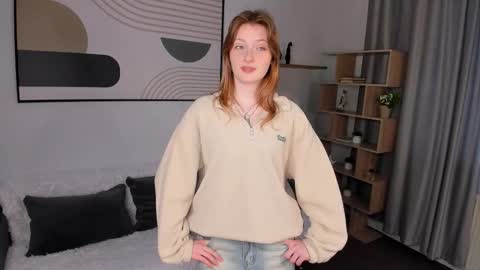 Viola but friends call me Sisi online show from 03/06/26, 02:24