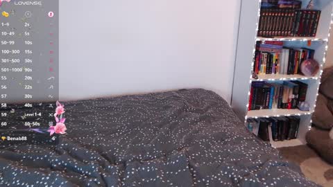 Viola online show from 04/01/26, 01:41