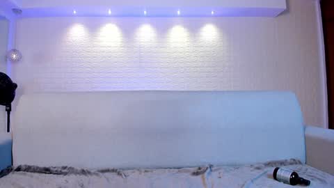 Snapshot of violeet_scott chatting on 01/29/25, 05:02 Violett Everyday From 0530 to 1430 Col Time online show from 01/29/25, 05:02