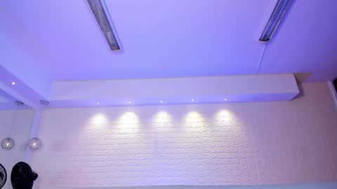 Snapshot of violeet_scott chatting on 01/30/25, 05:06 Violett Everyday From 0530 to 1430 Col Time online show from 01/30/25, 05:06