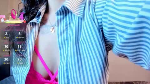 Snapshot of violeet_scott chatting on 02/26/25, 10:47 Violett Everyday From 0530 to 1430 Col Time online show from 02/26/25, 10:47