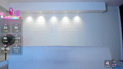 Snapshot of violeet_scott chatting on 02/28/25, 10:41 Violett Everyday From 0530 to 1430 Col Time online show from 02/28/25, 10:41