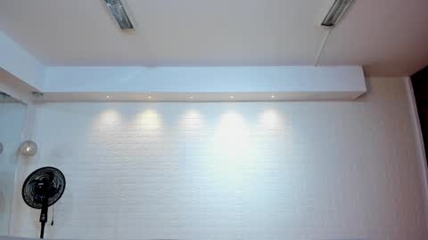 Violett  Everyday From 0530 to 1430 Col Time online show from 01/11/26, 10:42