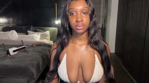 Fantasy Black Girl online show from 05/11/26, 04:04