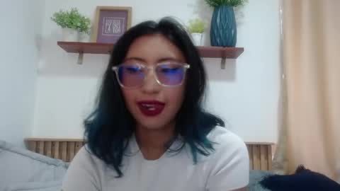 V I O L E T  online show from 05/29/26, 02:26