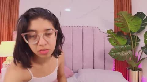 Violeta online show from 05/29/26, 01:09