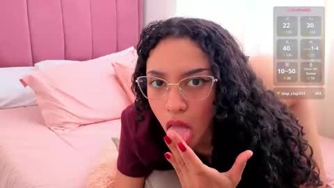 violet__15 online show from 05/11/26, 04:04