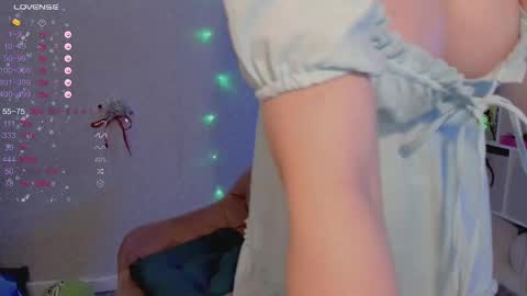 Snapshot of violet____h chatting on 01/01/25, 09:31 violet____h online show from 01/01/25, 09:31