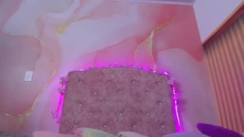 violet__taylor_ online show from 01/19/26, 02:15