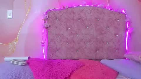 violet__taylor_ online show from 03/02/26, 02:25