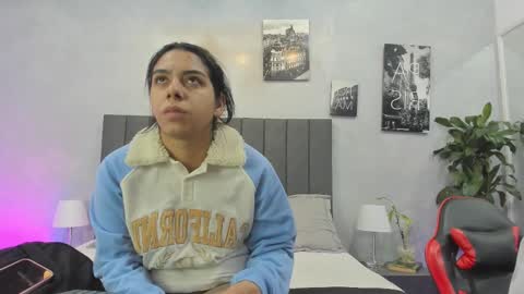 Snapshot of violet_and_myers chatting on 09/30/25, 11:15 Violet and Myers online show from 09/30/25, 11:15