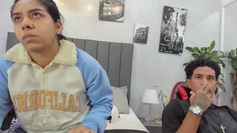 Snapshot of violet_and_myers chatting on 10/01/25, 11:27 Violet and Myers online show from 10/01/25, 11:27