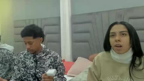 Snapshot of violet_and_myers chatting on 10/07/25, 11:51 Violet and Myers online show from 10/07/25, 11:51