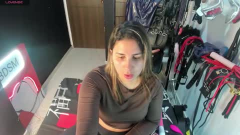 Kim online show from 10/14/25, 08:42