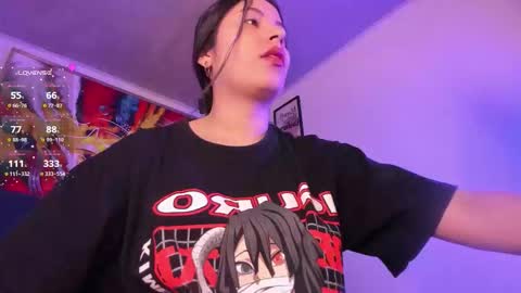 Snapshot of violet_blaze chatting on 01/11/26, 11:37 online show from 01/11/26, 11:37