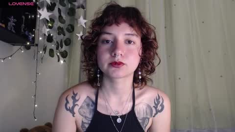 Violet online show from 04/23/26, 06:14