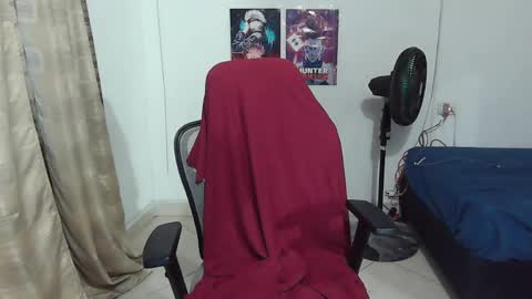 Violete Hentai01 online show from 05/18/26, 11:10