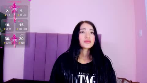 Snapshot of violet_myerrs chatting on 01/07/26, 12:51 violet online show from 01/07/26, 12:51