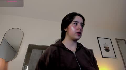 Violet Nova online show from 02/20/26, 11:00