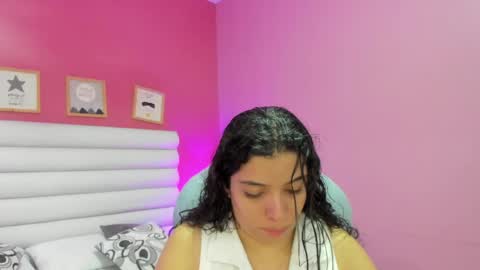 violet_sinclair online show from 05/28/26, 11:18