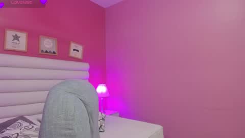 violet_sinclair online show from 06/02/26, 11:34