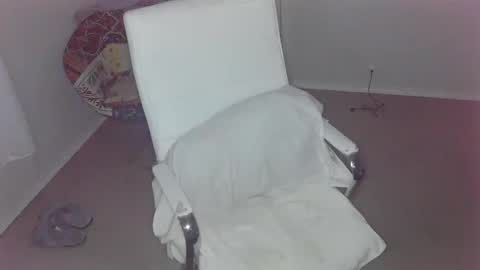 violet_winter97 online show from 01/08/25, 04:23