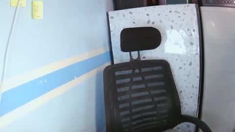 Snapshot of violeta0706 chatting on 02/26/26, 06:12 violeta0706 online show from 02/26/26, 06:12