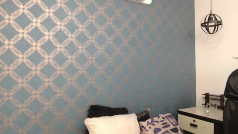 Violeta  online show from 12/23/24, 01:18