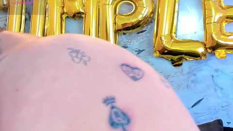 Violet  online show from 09/20/25, 03:57